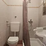 Atemberaubendes Nur 50 Meter Zum Mit Meerblick * Novi Vinodolski